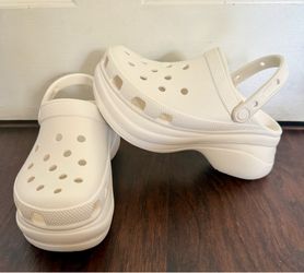 Crocs Bella Platform Clog
