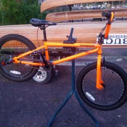 Mongoose 2.0 Bmx Bike In Great Condition 