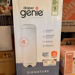 Diaper Genie Signature Diaper Pail Gift Set with 18 Bags