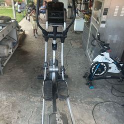 NordicTrack SpaceSaver SE7i Elliptical  