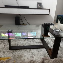 Coffee And Side Tables 