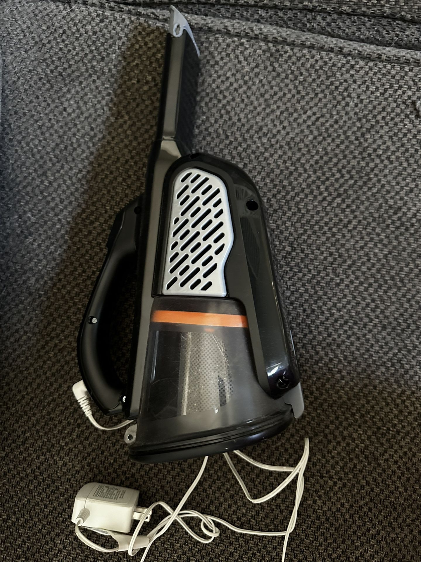 Black And Decker Handheld Cordless Vacuum