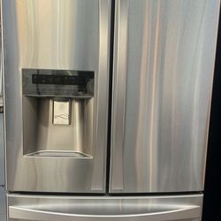 36”in Wide LG Frige Use Like New Perfec ex Wooing 