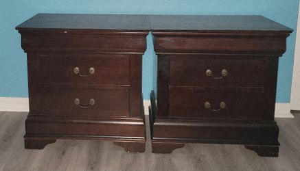2 Solid Wood Nightstands