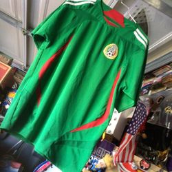 Mexico 🇲🇽 Soccer Jersey Size Adult M