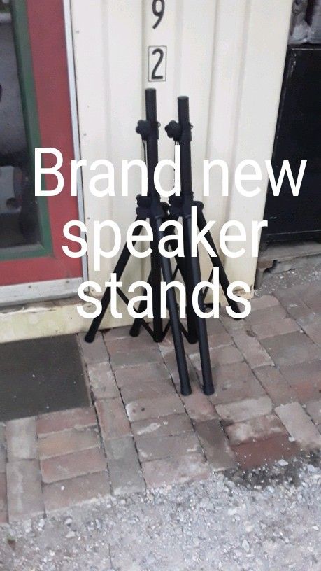 2 Brand New Tripod Speaker Stands