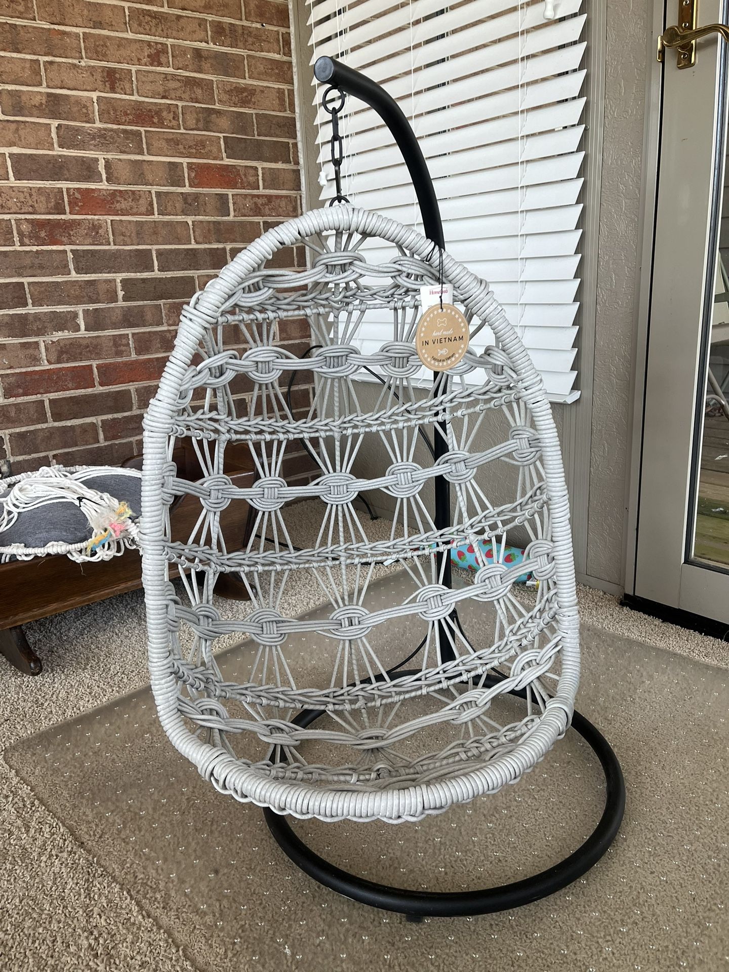 Cat Hanging Egg Chair