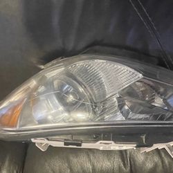 2012 Chevy Malibu Headlight 