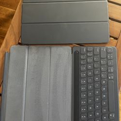 Apple Smart Keypad For iPad Model A1829 US English Gray Color 