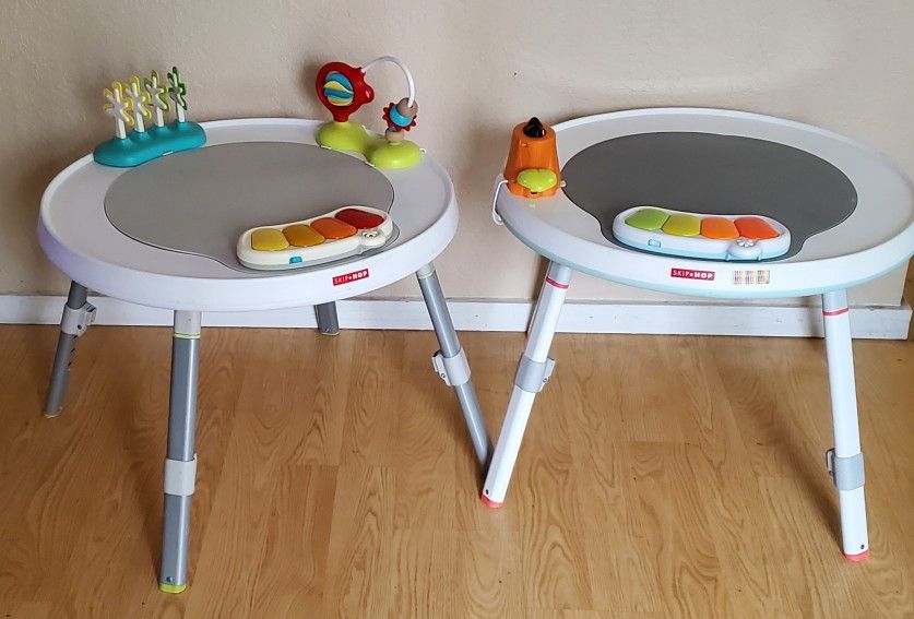 SKIP HOP Musical Activity Tables. Read Description 