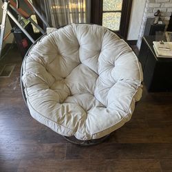 Circle chair