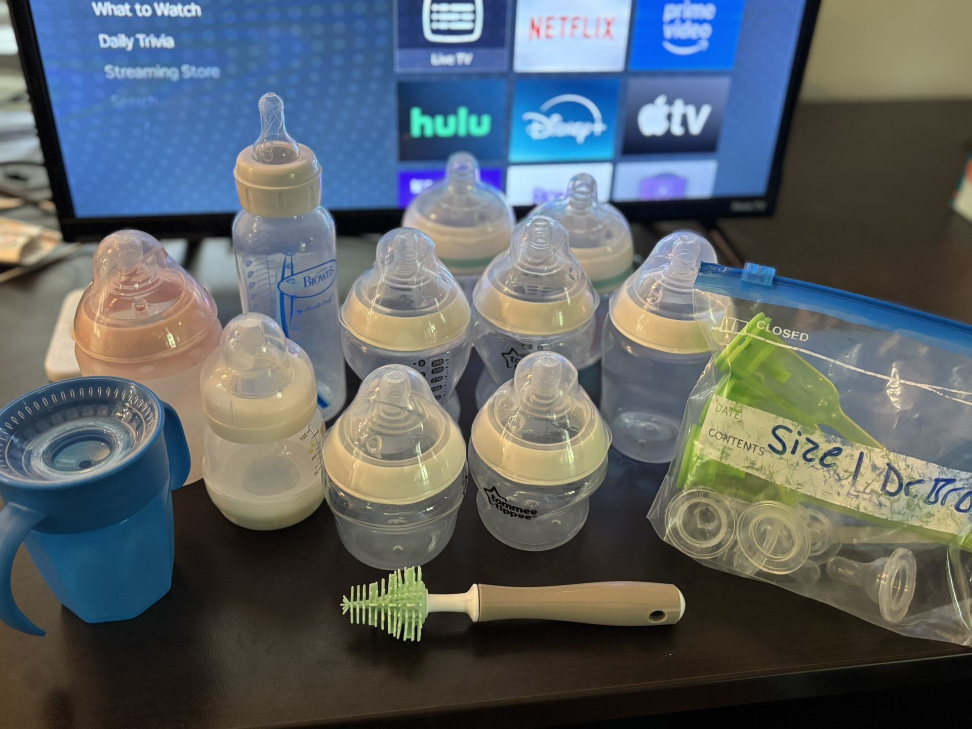 Bottles bundle w bottle brush & bottle filters & extra nipples