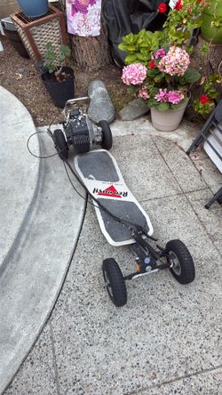 Gas skateboard