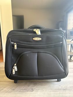 Samsonite Rolling Laptop Briefcase / Boarding Bag