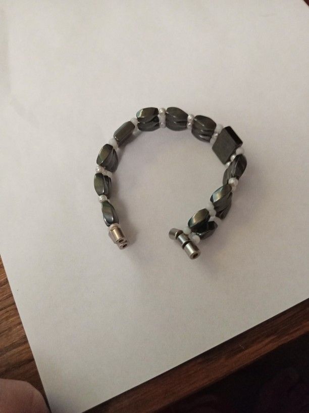 Hematite Magnetic Bracelet With Healing Properties