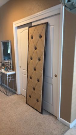 Tufted upholstered Heardboard