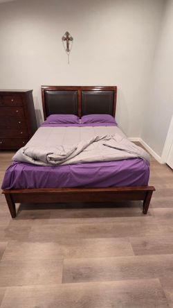 Bedframe only no mattress $80 pick up only