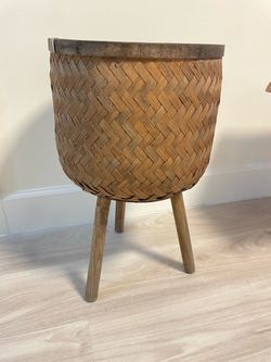 Plant stand planter