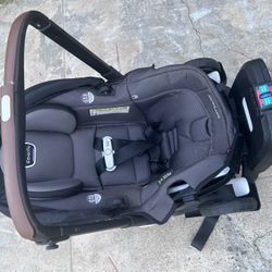 Car seat/stroller