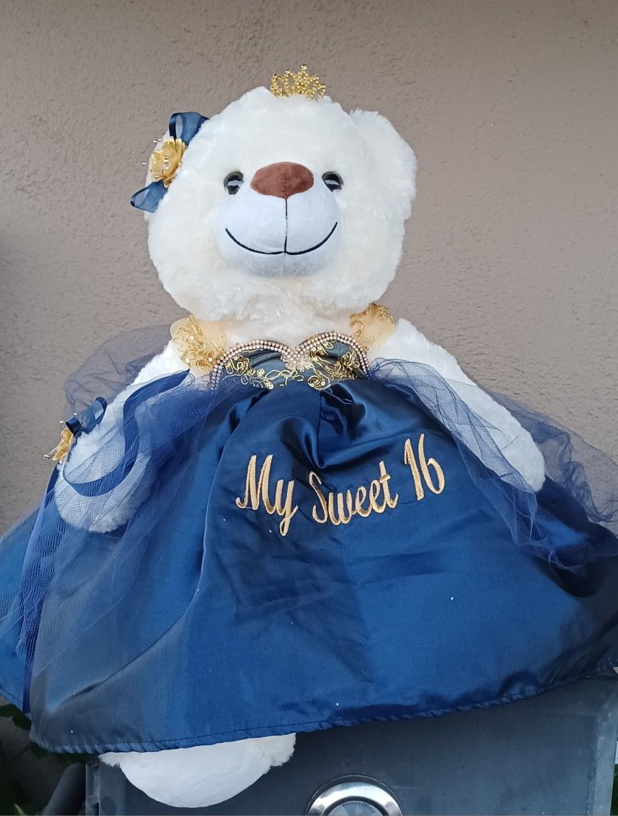 Sweet 16 Bear 