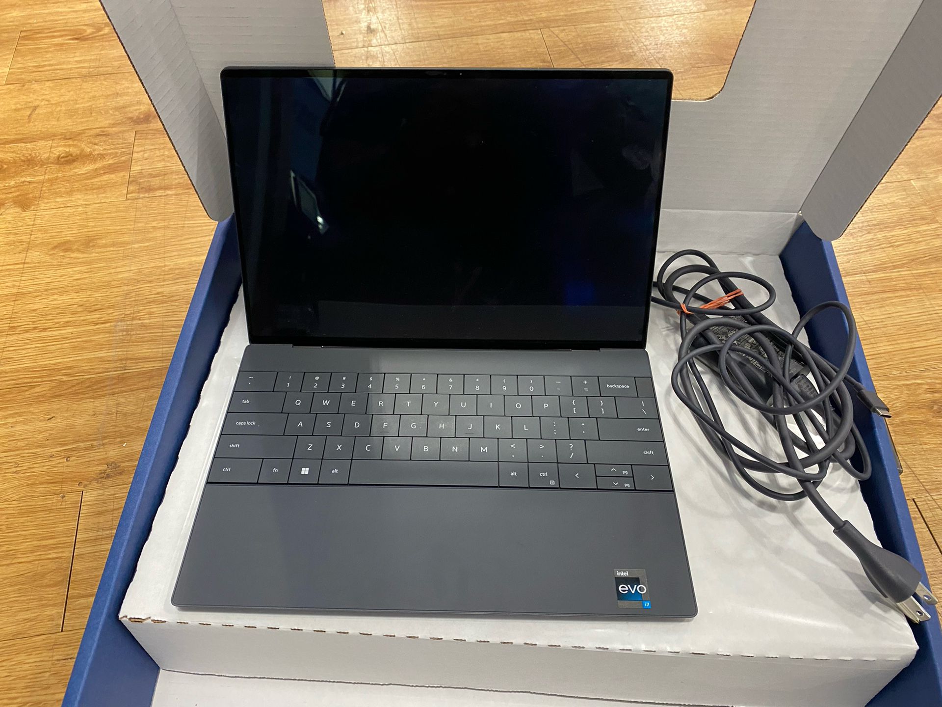 Dell XPS 13 Plus 13.4” OLED Touchscreen Laptop 