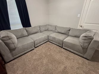 Sectional couch