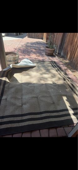 Indoor area rug