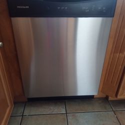Dishwasher 