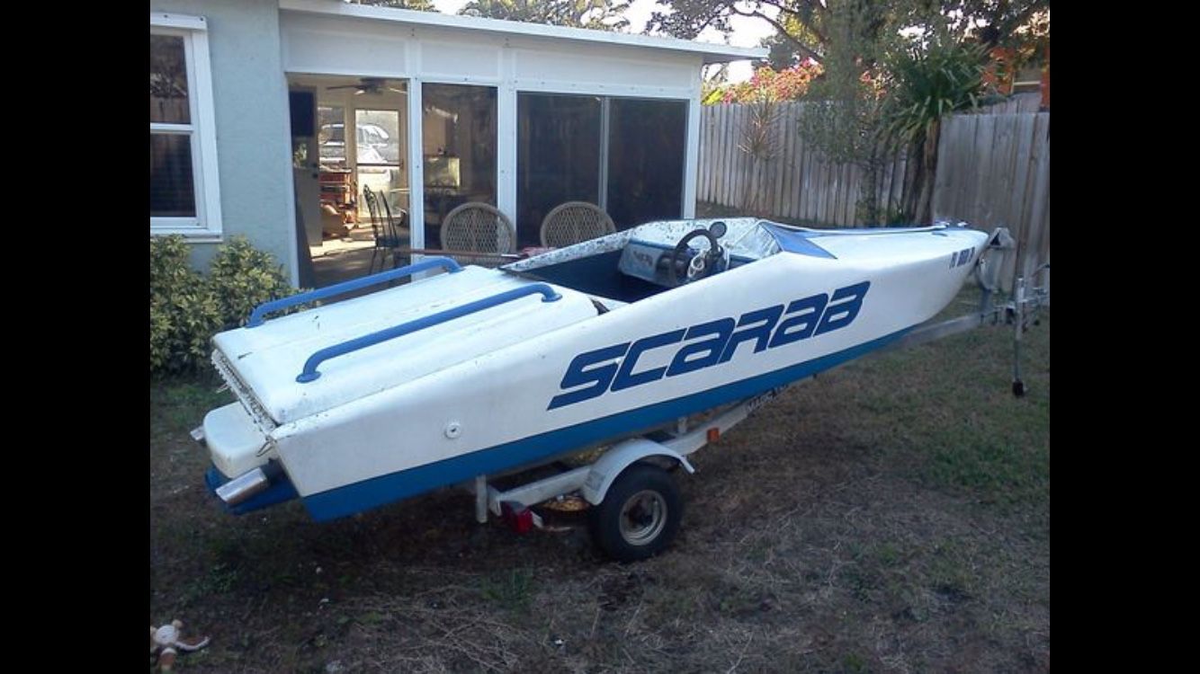 Scarab mini speedboat 16’