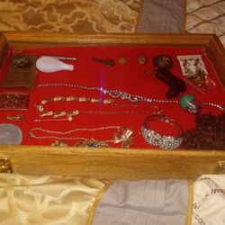 Several Vintage Jewelry Items Including World Pearl Pin Milk Glass Vintage Bros Apple Seed Jewelry 14 Kt Gold Earring Pieces ,  1933 World Fair Key
