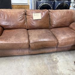LEATHER COUCH $40 7ft (FINN HILL)