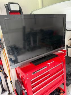 Sony Bravia Flat Screen TV