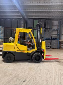 2022 Hyster 8000 lbs capacity forklift