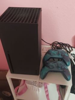Xbox series X 1TB console