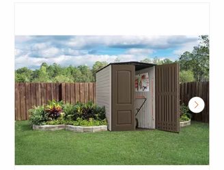 Rubbermaid Big Max 6 ft. 3 in. x 4 ft. 8 in. Resin Storage Shed