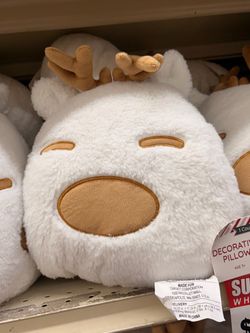 Reindeer pillow