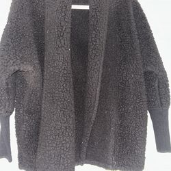 Women’s boutique, popcorn sweater