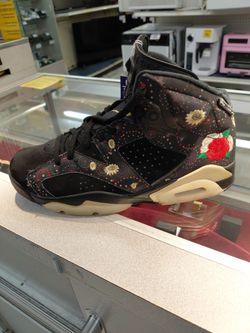 Jordan size 10