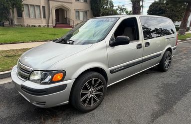 MINI VAN CHEVY