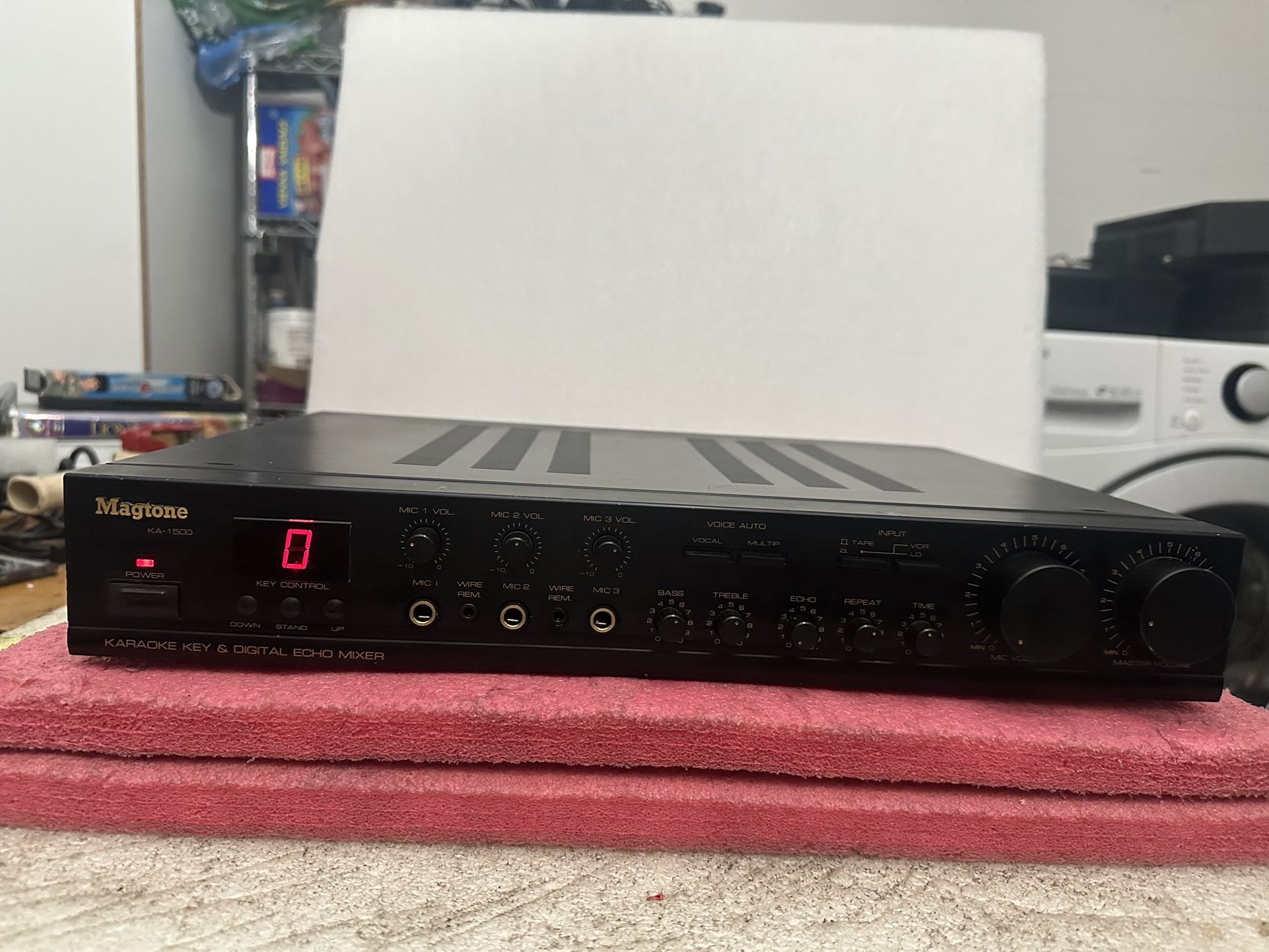 Magtone KA-1500 Karaoke Key & Digital Echo Mixer/ Preamplifier