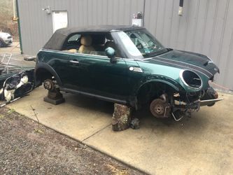 2009 Mini Cooper S. Convertible Parts