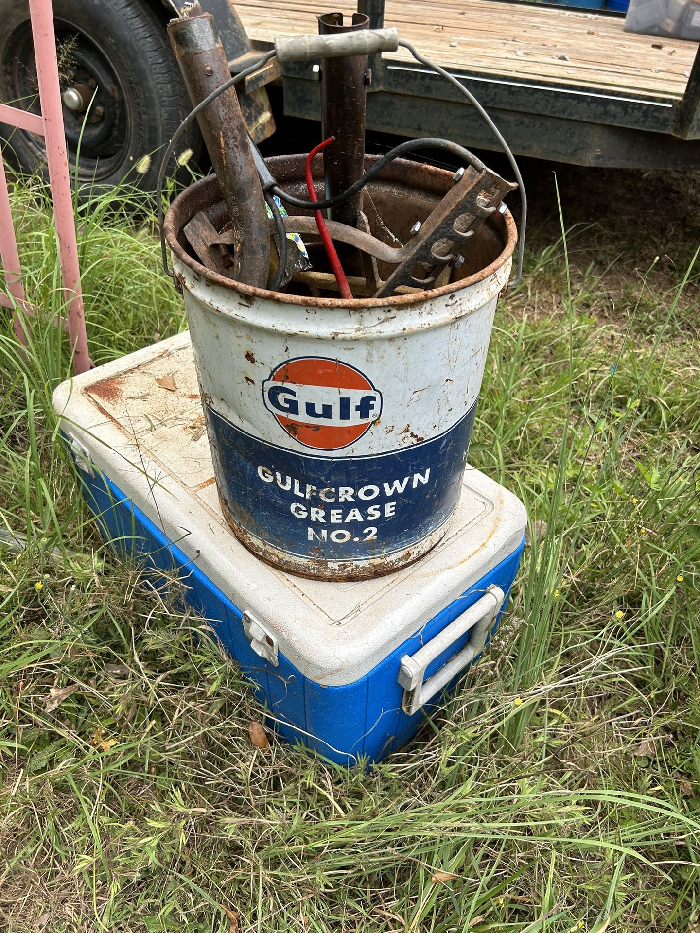I Pick Up Scrap Metal For Free