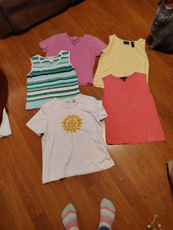 Women's Shirts