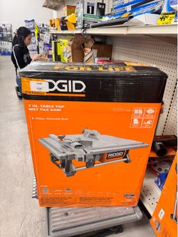 Ridgid 7 inch table top tile saw