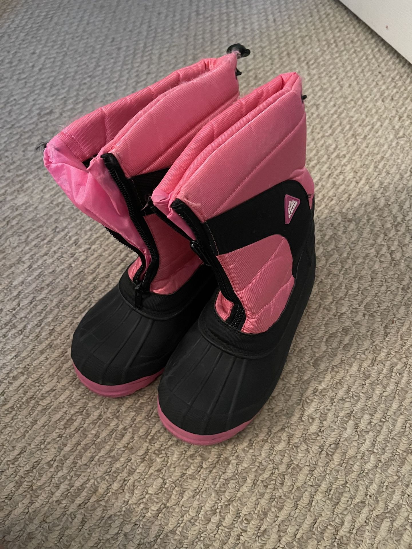 Aleader Kids Womens Snow Boots, Pink, Kids Size 3 Winter Boots