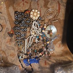 10 Necklaces