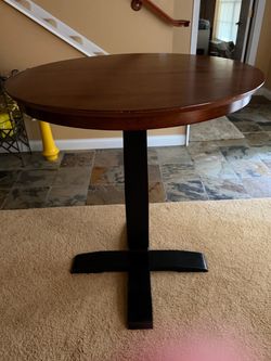 Pub Table