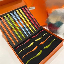LE CREUSET Ceramic chopsticks + spoon 10 set NEW