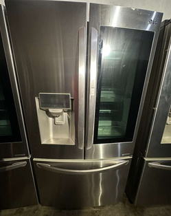 Deal: LG Stainless French Door w/ Door‑in‑Door + Dispenser