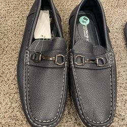 Academiks Sz 8 1/2 Boys Dress Shoes 